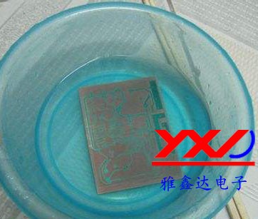 雙面PCB線(xiàn)路板 雙面PCB線(xiàn)路板